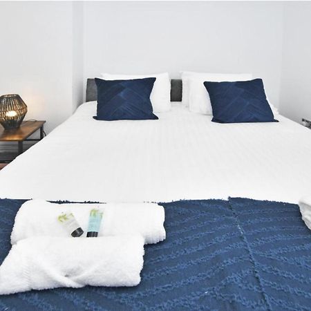 Townhouse @ 20 Penkhull New Road Stoke Villa Luaran gambar