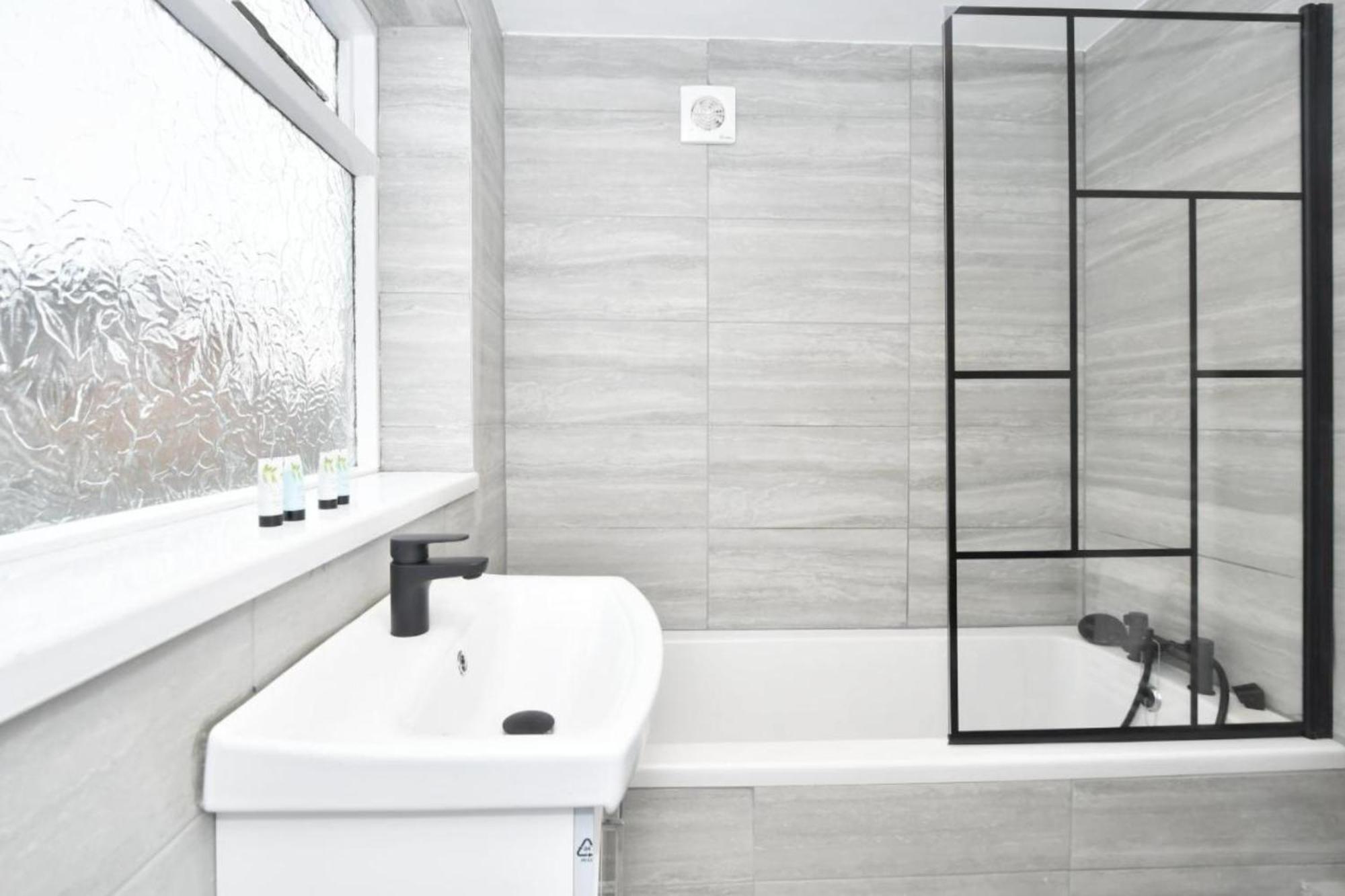 Townhouse @ 20 Penkhull New Road Stoke Villa Luaran gambar